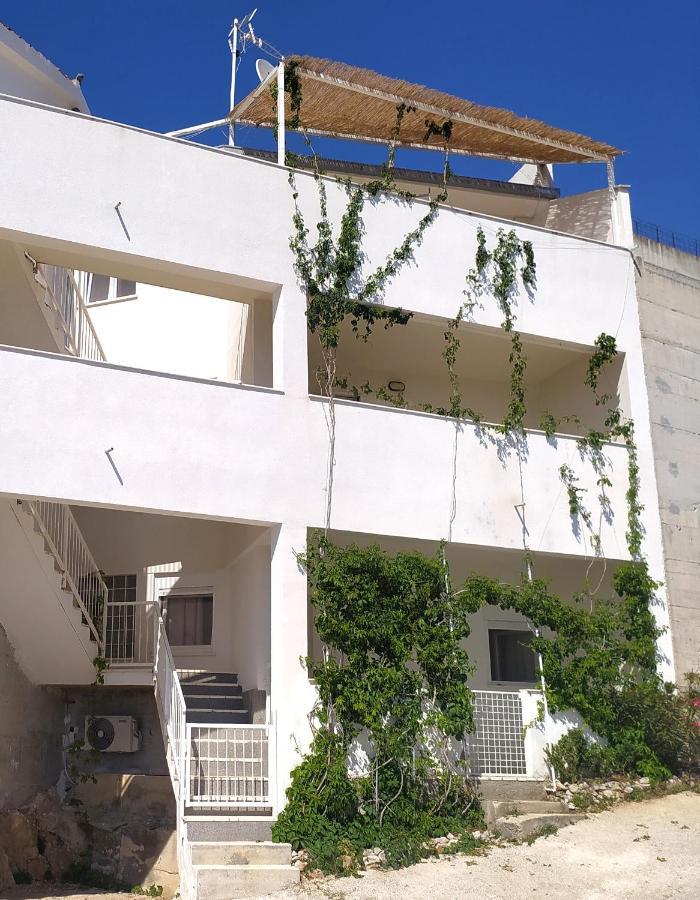 Donji Okrug  Apartmani Stine מראה חיצוני תמונה